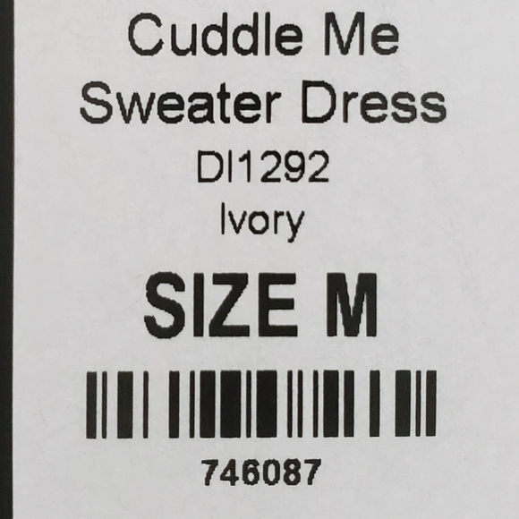 FN Ivory Cable Knit Sweater Dress sz M - Picture 5 of 5